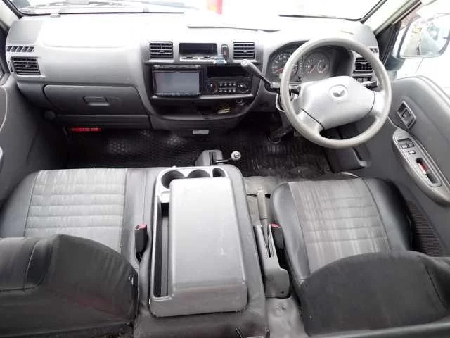 Mazda BONGO VAN