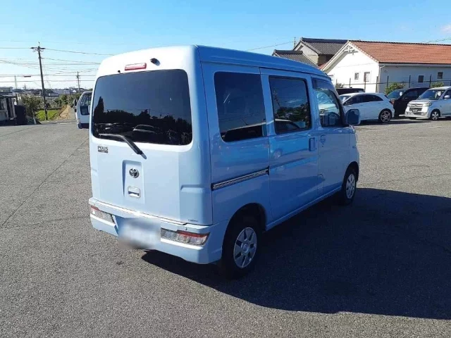 Toyota PIXIS VAN