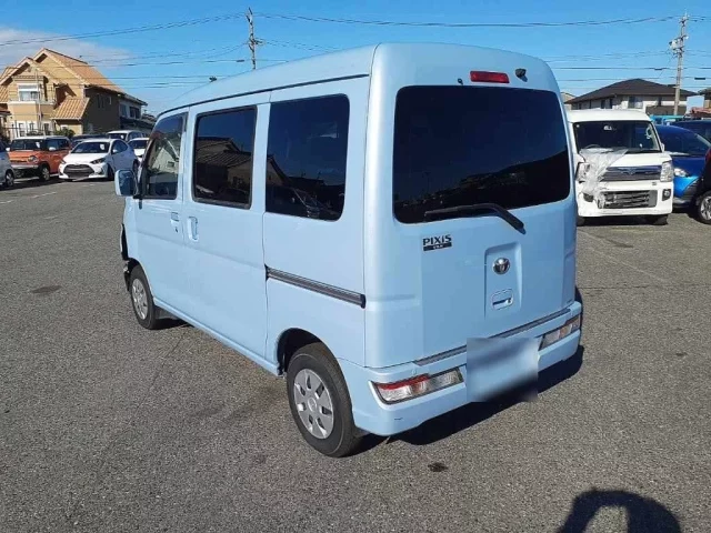 Toyota PIXIS VAN