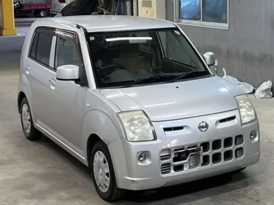 Nissan PINO