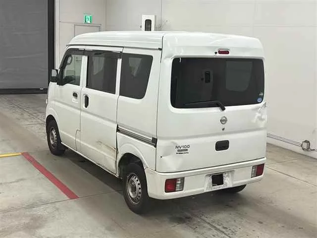 Nissan CLIPPER VAN