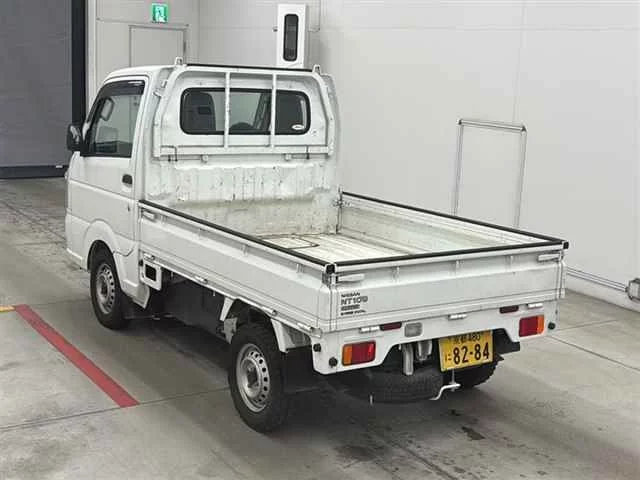 Nissan CLIPPER TRUCK