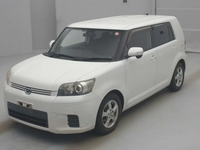 Toyota COROLLA RUMION