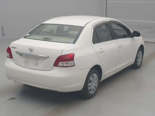 Toyota BELTA