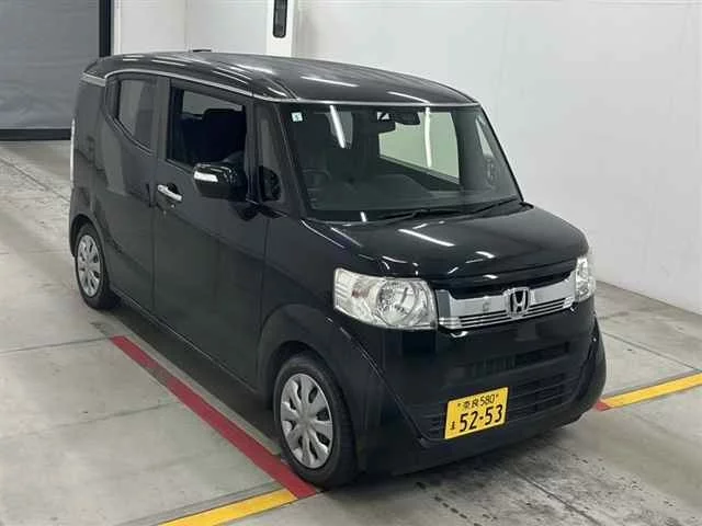 Honda N BOX SLASH