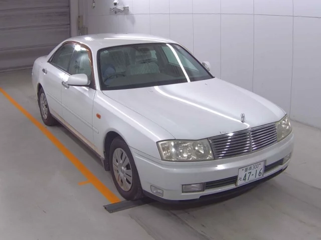 Nissan CEDRIC