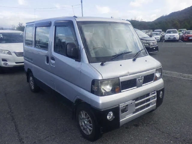 Nissan CLIPPER VAN