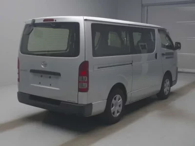 Toyota REGIUS ACE VAN