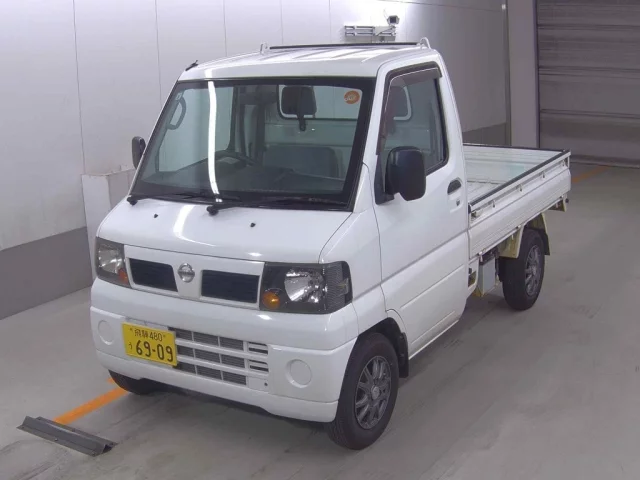 Nissan CLIPPER TRUCK