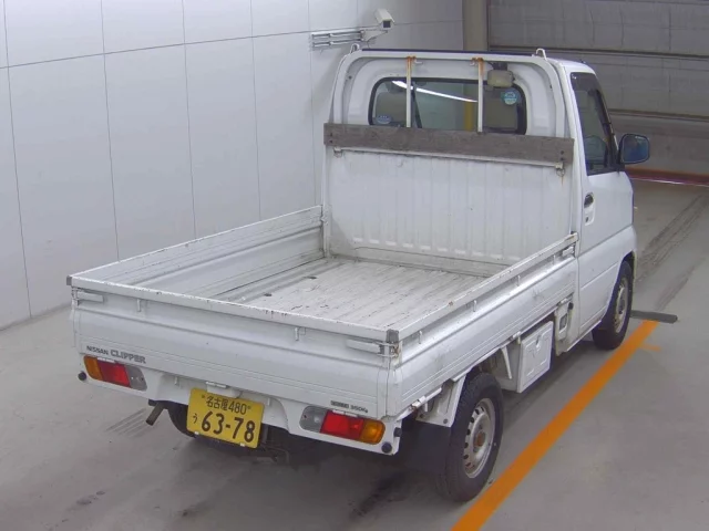 Nissan CLIPPER TRUCK