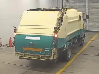 Mitsubishi FUSO FIGHTER