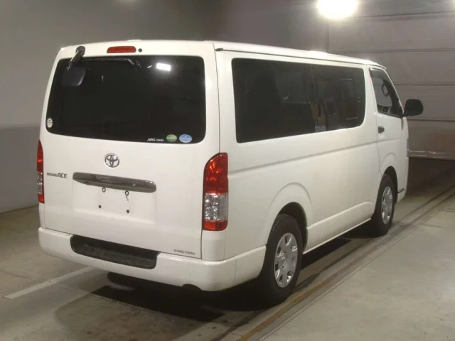 Toyota REGIUS ACE VAN