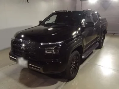 Mitsubishi TRITON