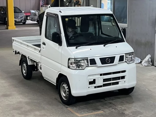 Nissan CLIPPER TRUCK