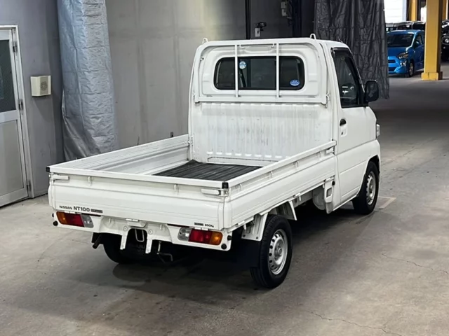 Nissan CLIPPER TRUCK