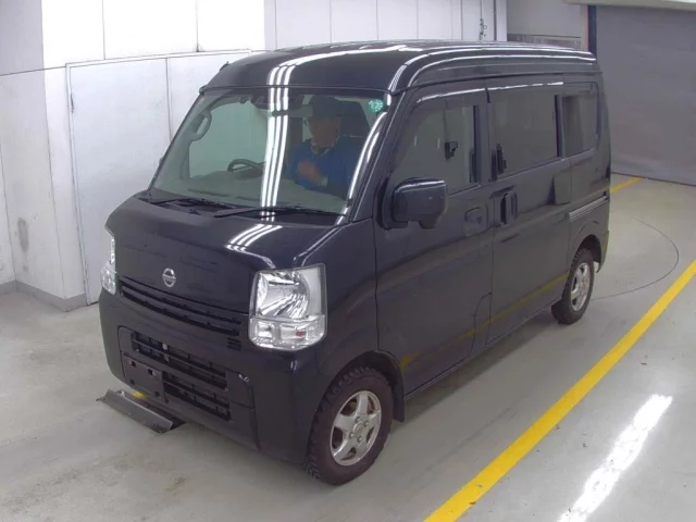 Nissan CLIPPER VAN