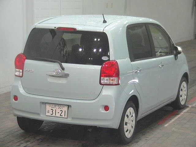 Toyota PORTE