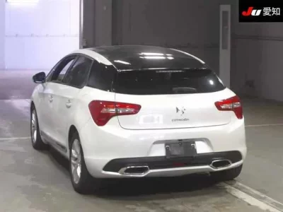 Citroen DS5
