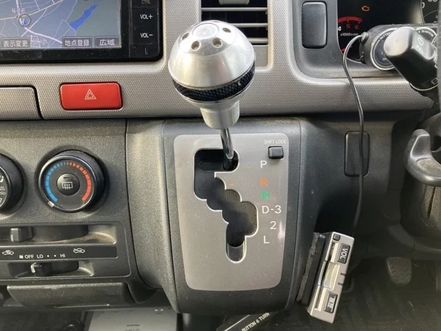 Toyota REGIUS ACE VAN