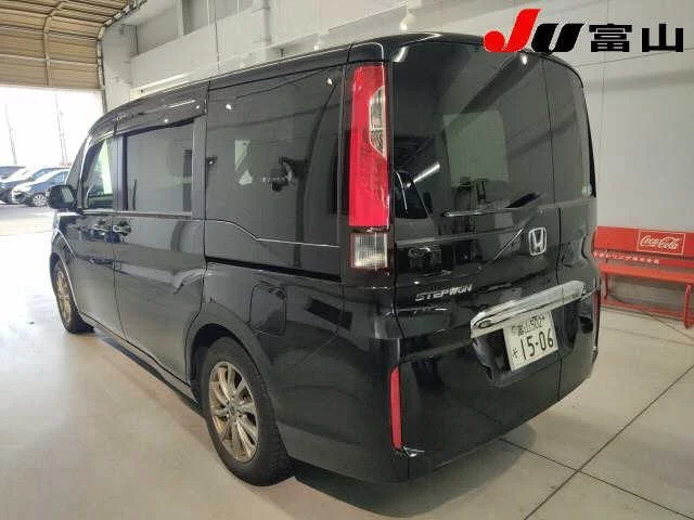 Honda STEP WAGON