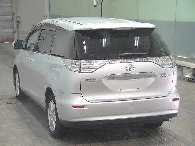 Toyota ESTIMA HYBRID