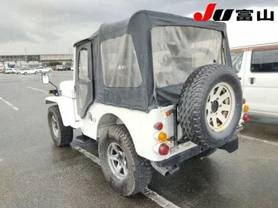 Mitsubishi JEEP
