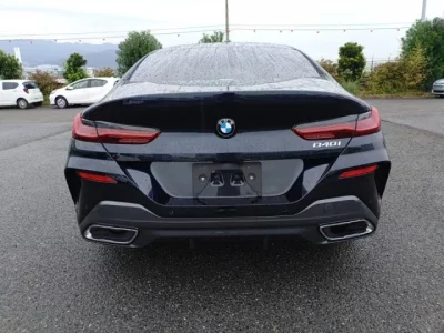 BMW 8-Series