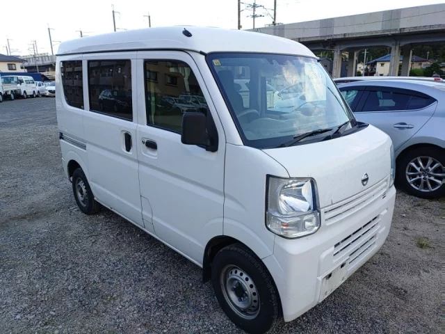 Nissan CLIPPER VAN