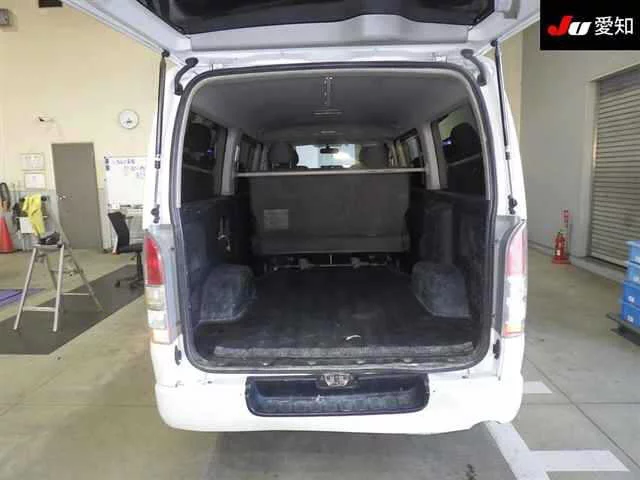 Toyota REGIUS ACE VAN