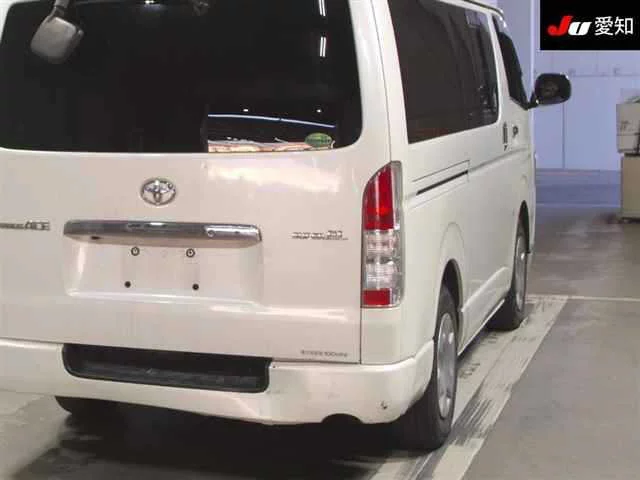 Toyota REGIUS ACE VAN