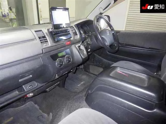 Toyota REGIUS ACE VAN