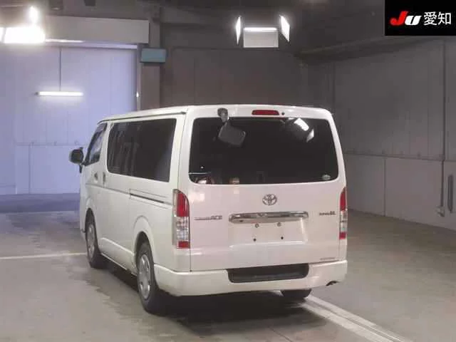 Toyota REGIUS ACE VAN