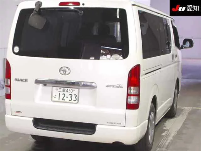 Toyota HIACE VAN