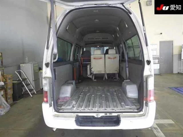 Nissan CARAVAN BUS