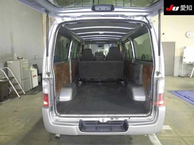 Nissan CARAVAN VAN