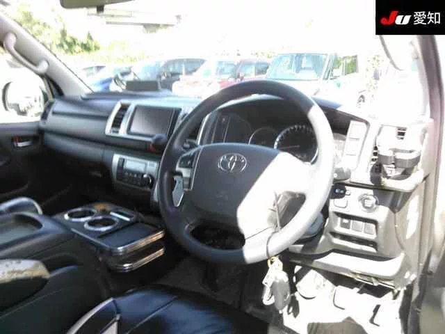 Toyota REGIUS ACE VAN