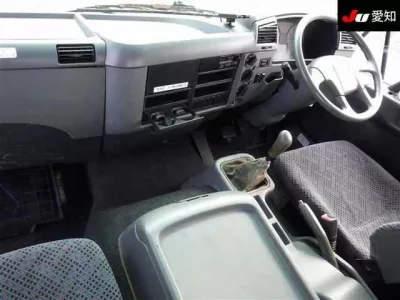 Mitsubishi FUSO FIGHTER