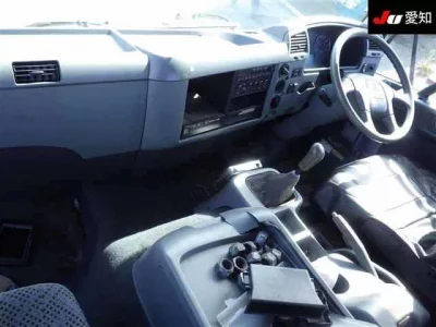 Mitsubishi FUSO FIGHTER