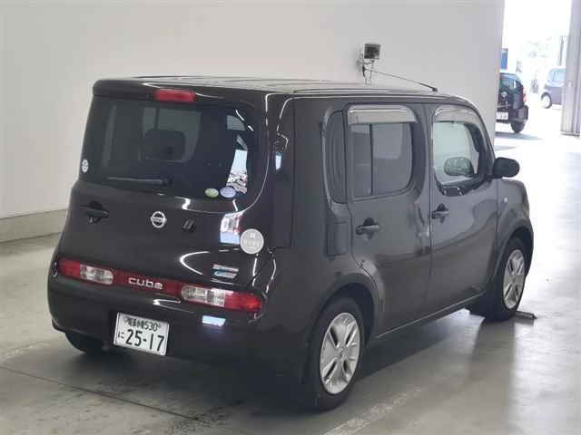 Nissan CUBE