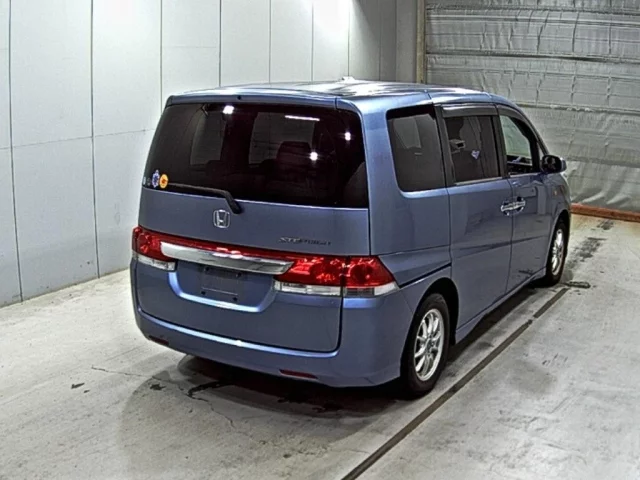 Honda STEP WAGON