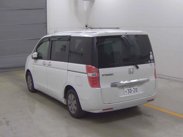 Honda STEP WAGON