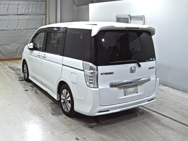 Honda STEP WAGON