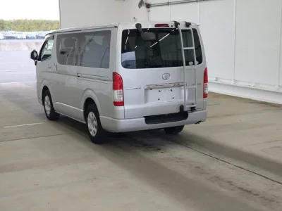 Toyota REGIUS ACE VAN