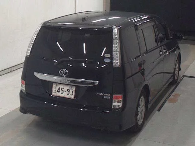 Toyota ISIS