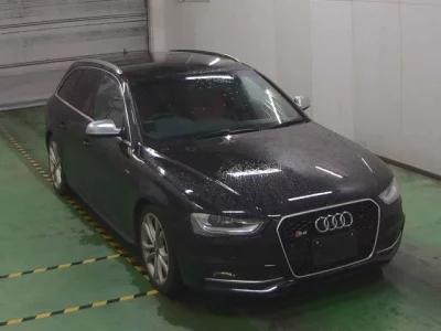 Audi S4