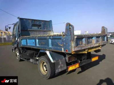 Mitsubishi FUSO FIGHTER