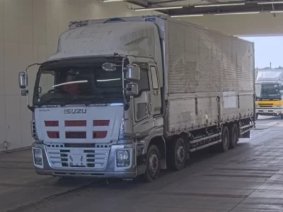 Isuzu GIGA