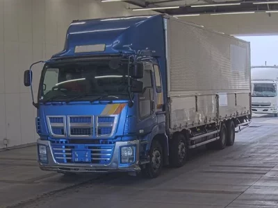 Isuzu GIGA