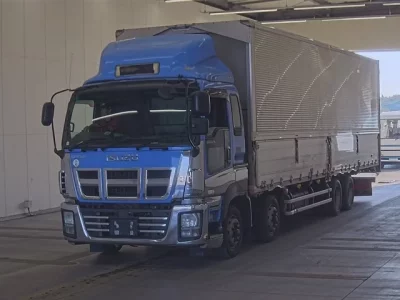 Isuzu GIGA