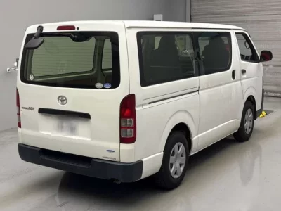 Toyota REGIUS ACE VAN